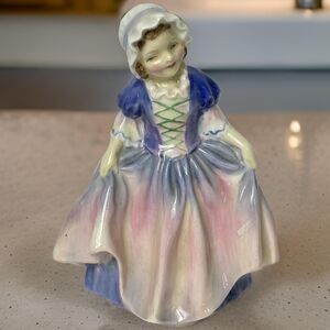 Royal Doulton Dinky Do Figurine  HN1678 by Leslie Harradine  "Child study series